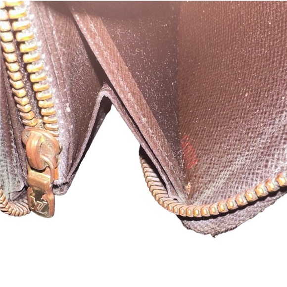 Louis Vuitton Damier Zippy Wallet W/ COA - Picture 11 of 12